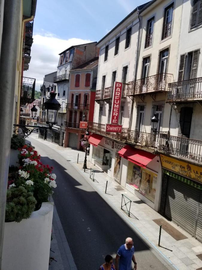 Superbe T3 Avec Parking Et Terrasse En Plein Centre-Ville 卢德 外观 照片